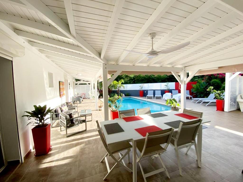 Villa Bikini - Sans Vis A Vis - Bien Ventillee Saint-Francois  Bagian luar foto